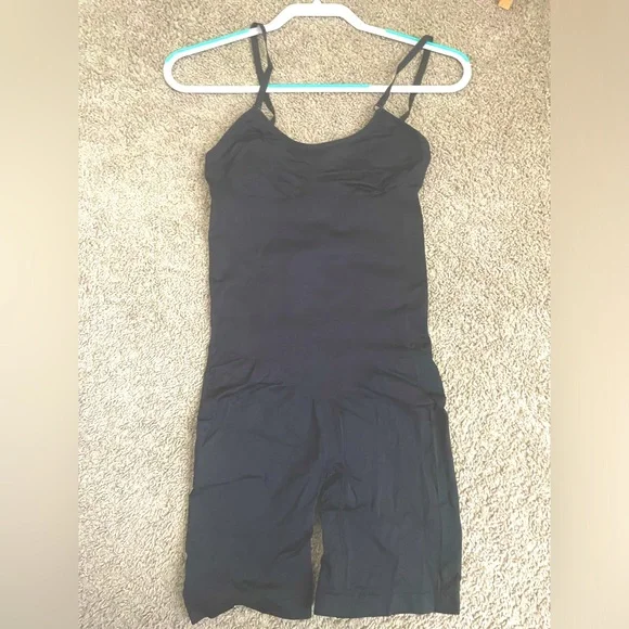 Control Shapewear Seamless Body Suit - Black - Picture 1 of 8